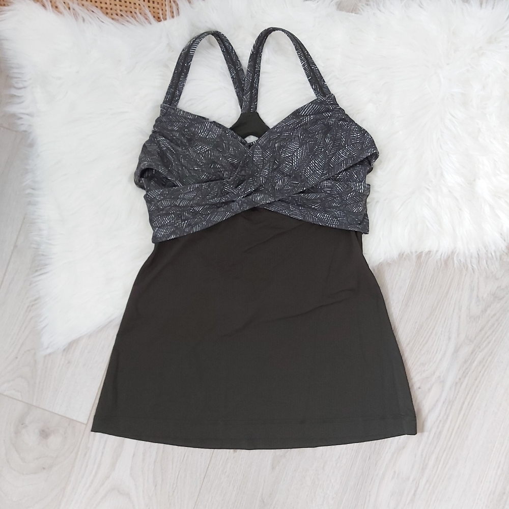 ⭐ HOST PICK ⭐Lululemon Wrap It Up Tank Top - Picture 3 of 9